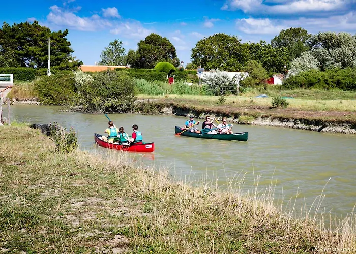 Duplex Sur Piscine Proximite Parking 5 Pers Max * Brem-Sur-Mer