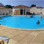 Duplex Sur Piscine Proximité Parking 5 Pers Max Apartment